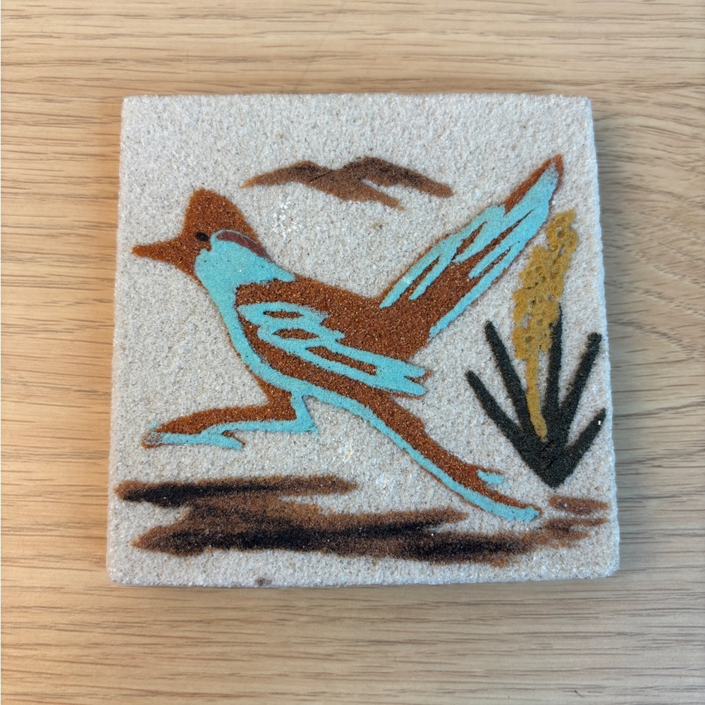 Navajo Sand Painting “Road Runner” Signed‎ Ceramic 4” x 4”